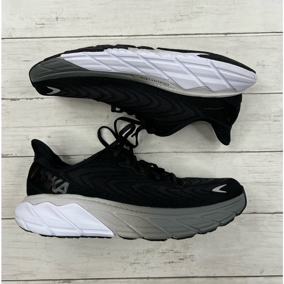 Hoka One One W Arahi 6 Women’s Size 10.5B ‘White Black’ - Picture 1 of 11